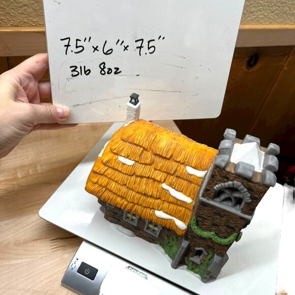 Department 56 Dickens Village Ivy Glen Church 1988 Porcelain Light-Up - Picture 8 of 8